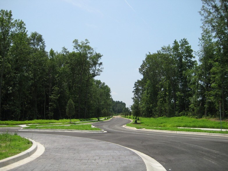 Hwy 78 Hwy, Ladson, SC à vendre - Photo du bâtiment - Image 2 de 8