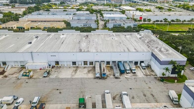 8301 NW 27th St, Miami, FL for lease Interior Photo- Image 2 of 4