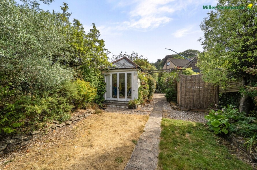 13 Trefusis Rd, Falmouth for sale - Building Photo - Image 2 of 8