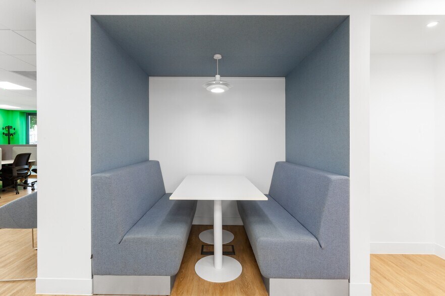 Bristol Rd S, Birmingham for lease - Interior Photo - Image 3 of 10