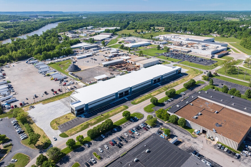 2880 Arnold Tenbrook Rd, Arnold, MO for lease - Building Photo - Image 2 of 7