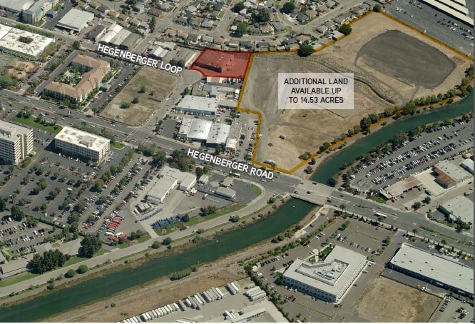 276 Hegenberger Rd, Oakland, CA for lease Primary Photo- Image 1 of 4