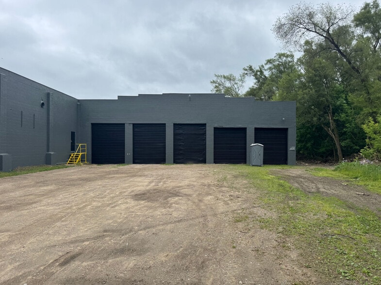 280 S Edison St, Battle Creek, MI à louer - Photo du bâtiment - Image 3 de 20