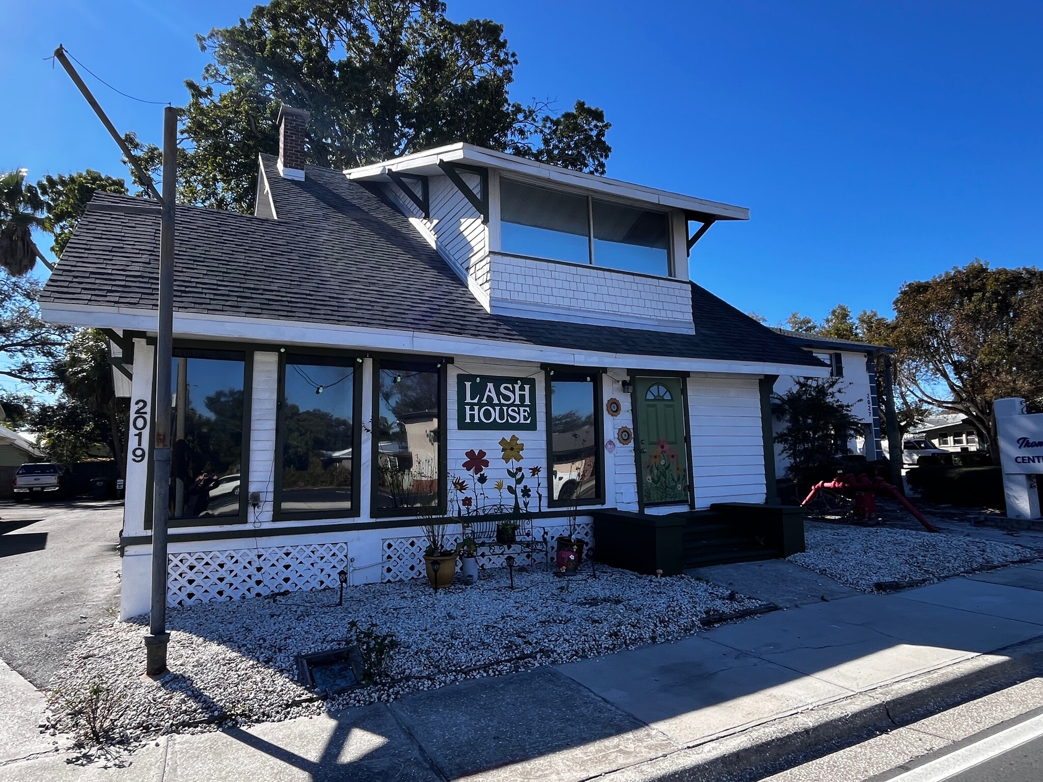 2019 Manatee Ave, Bradenton, FL for lease Primary Photo- Image 1 of 5