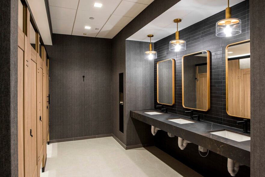 11405 N Community House Rd, Charlotte, NC à louer - Autre - Image 3 de 8