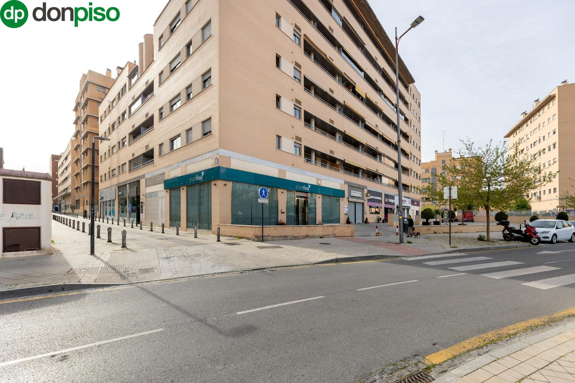 Avenida Ilustración, 87, Granada, Granada for sale Building Photo- Image 1 of 29