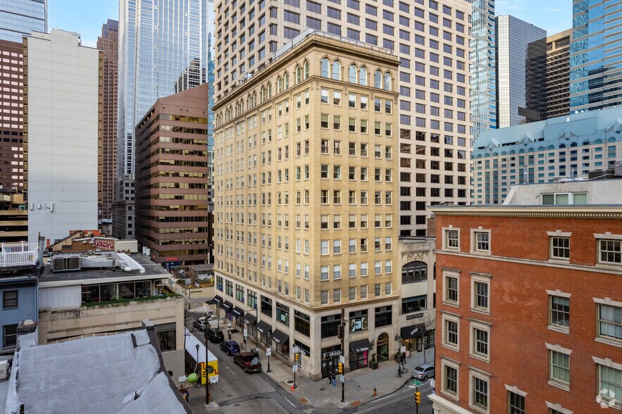 1737-1739 Chestnut St, Philadelphia, PA à louer - Photo du bâtiment - Image 1 de 32