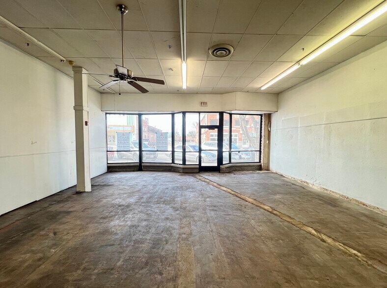 220 SW 25th St, Oklahoma City, OK à vendre - Photo intérieure - Image 3 de 27