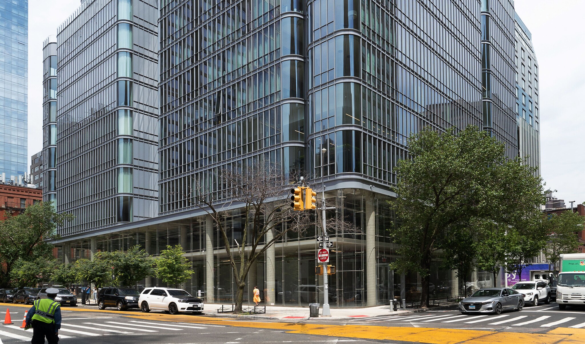 565 Broome St, New York, NY à louer Photo du bâtiment- Image 1 de 8