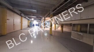 Plus de détails pour Local d'activités à louer