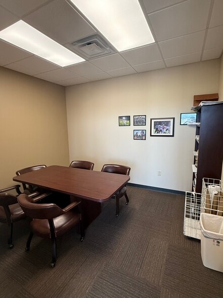 24355 Route 66 N, Weatherford, OK for lease - Interior Photo - Image 3 of 6