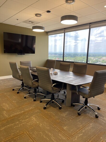 1 W Broad St, Bethlehem, PA à louer - Photo intérieure - Image 2 de 17