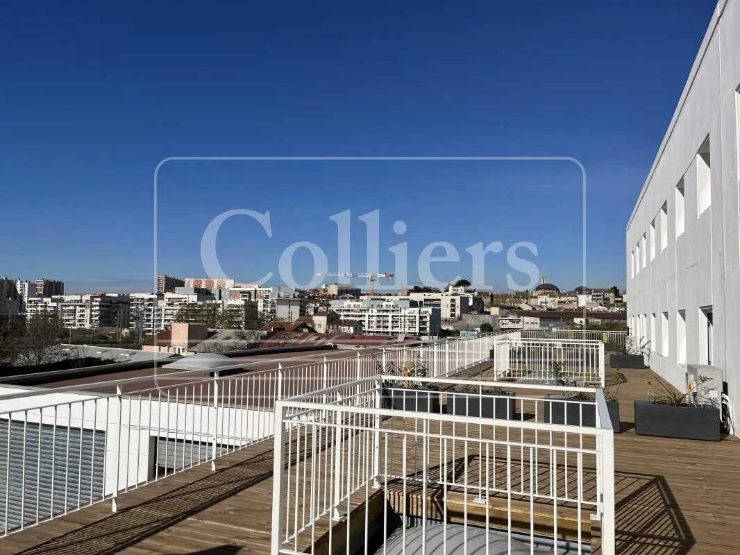 Avenue Ibrahim Ali ( 1977-1995), Marseille à vendre Photo du bâtiment- Image 1 de 12