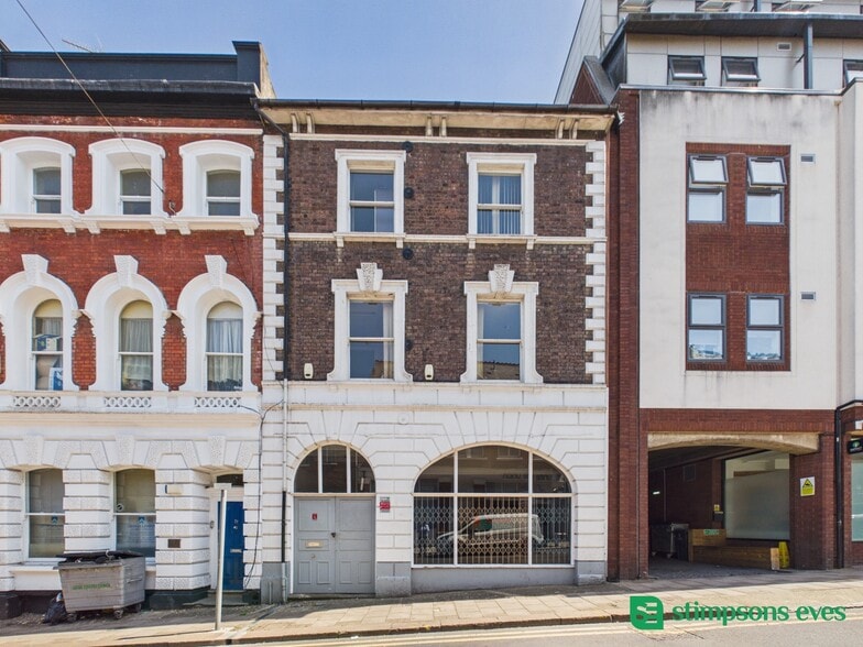 39 King St, Luton for sale - Building Photo - Image 1 of 1