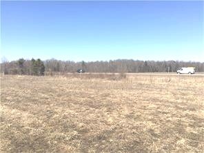 0 Russett Dr, Arnprior, ON à vendre Photo du bâtiment- Image 1 de 1