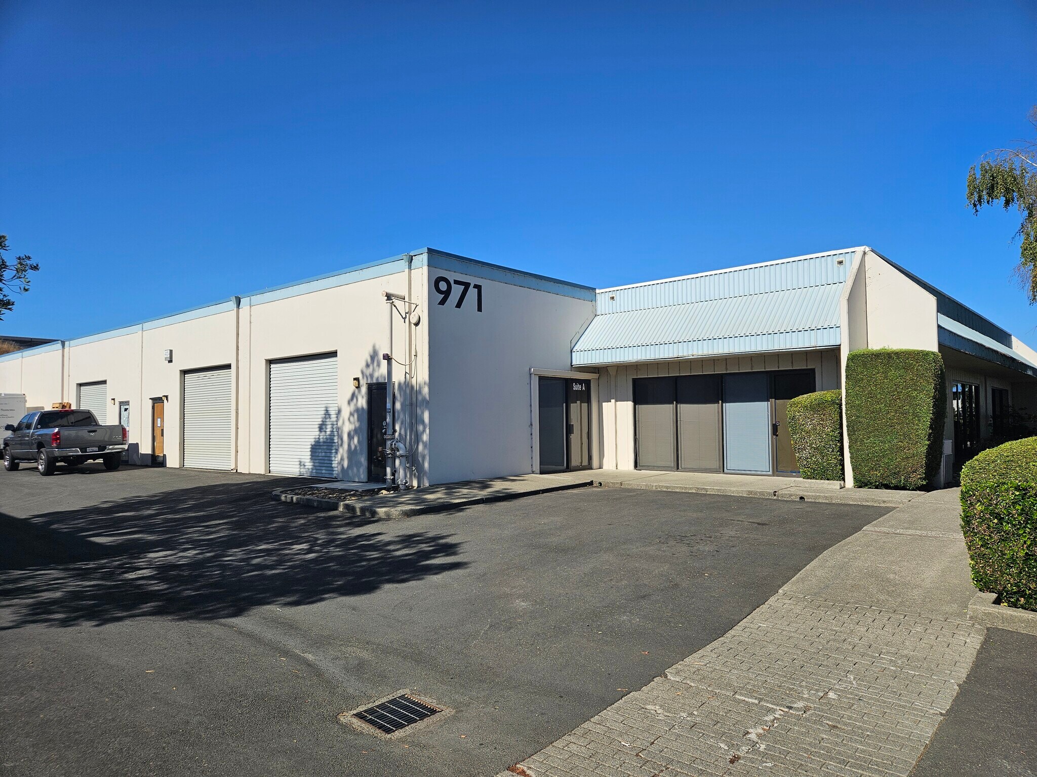 971 Transport Way, Petaluma, CA for lease Building Photo- Image 1 of 6