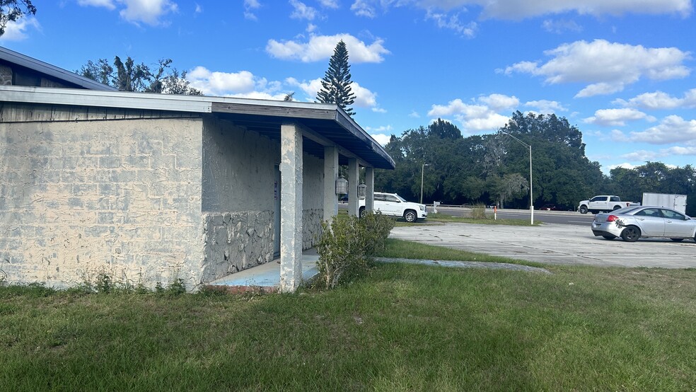 1165 S Lake Shore Way, Lake Alfred, FL for sale - Building Photo - Image 3 of 5