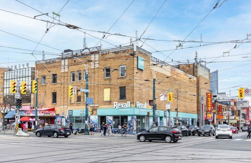 285 Spadina Ave, Toronto, ON for sale Primary Photo- Image 1 of 1