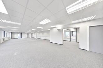 1A Westerton Rd, Broxburn for lease Interior Photo- Image 1 of 2