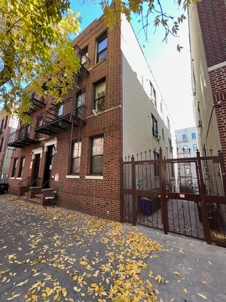 Plus de détails pour 3149 33rd St, Astoria, NY - Multi-résidentiel à vendre