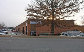 Plus de détails pour 14041-14067 Willard Rd, Chantilly, VA - Industriel à louer