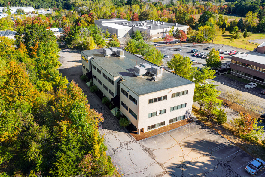 354 Turnpike St, Canton, MA à vendre - Photo du bâtiment - Image 1 de 1