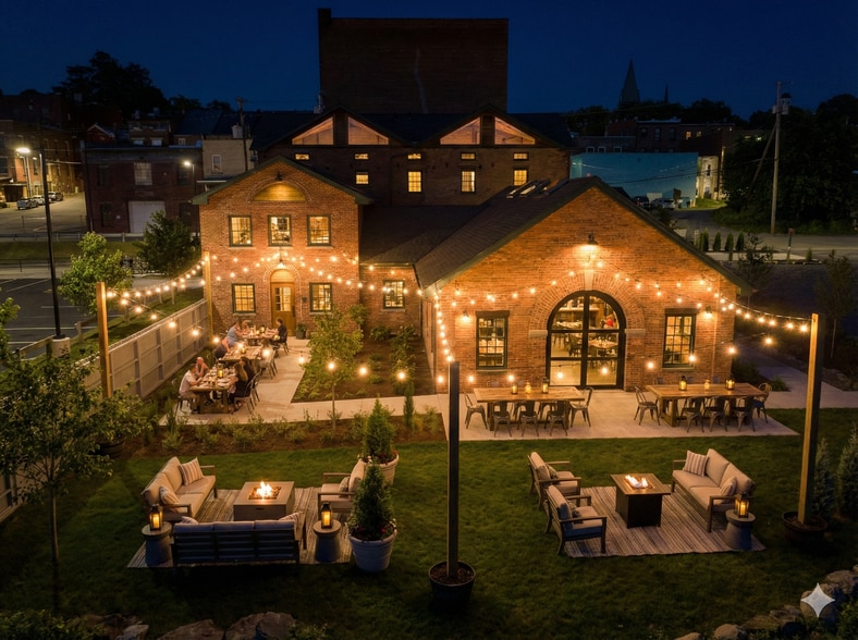 125 Water St, Catskill, NY à louer - Photo du bâtiment - Image 3 de 14