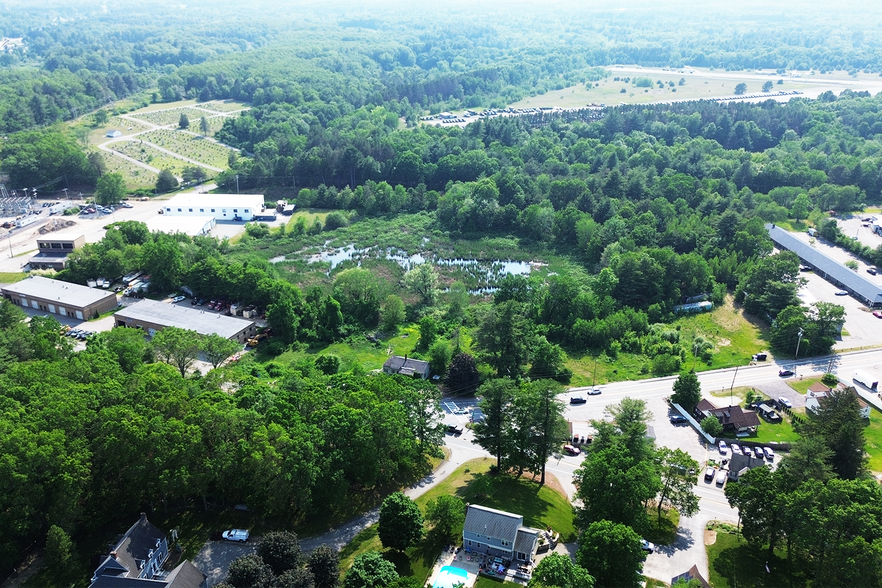 106 Park St, Ayer, MA à vendre - Photo du bâtiment - Image 3 de 10