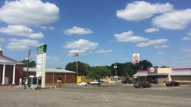 6363 Hearne Ave, Shreveport, LA à louer - Vidéo sur l’inscription commerciale - Image 2 de 34