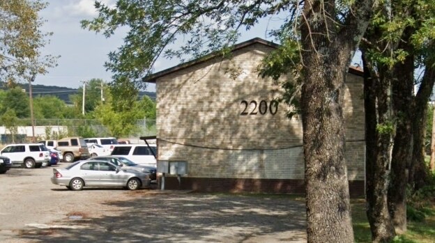 2200 Washington Ave, Conway, AR for sale - Primary Photo - Image 1 of 6