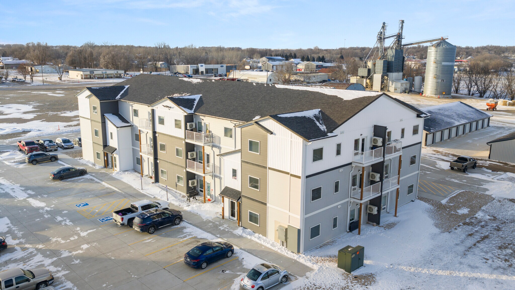 120 & 124 W Hatting St, Luverne, MN à vendre Photo principale- Image 1 de 17