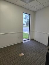 4303 Vineland Rd, Orlando, FL à louer Photo intérieure- Image 2 de 10