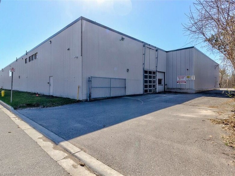 80 Second Av W, Simcoe, ON for sale - Building Photo - Image 2 of 5