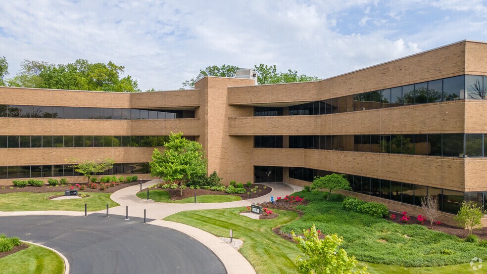 1430 Oak Ct, Beavercreek, OH à louer - Photo du bâtiment - Image 2 de 4