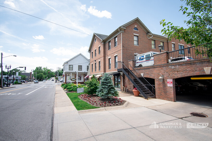 100 N Main St, Chagrin Falls, OH for lease - Building Photo - Image 3 of 6