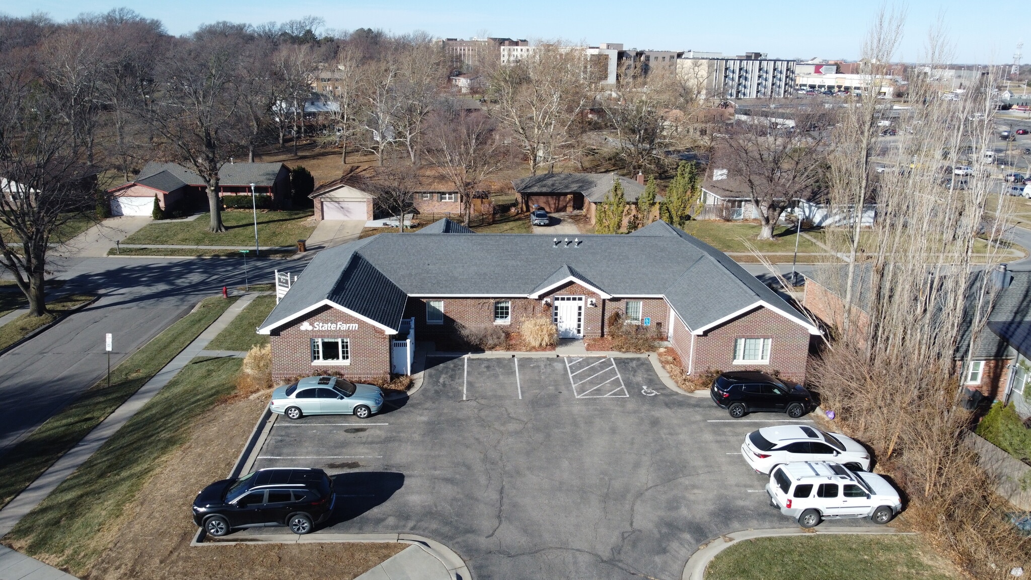 6710 L St, Lincoln, NE for lease Primary Photo- Image 1 of 7