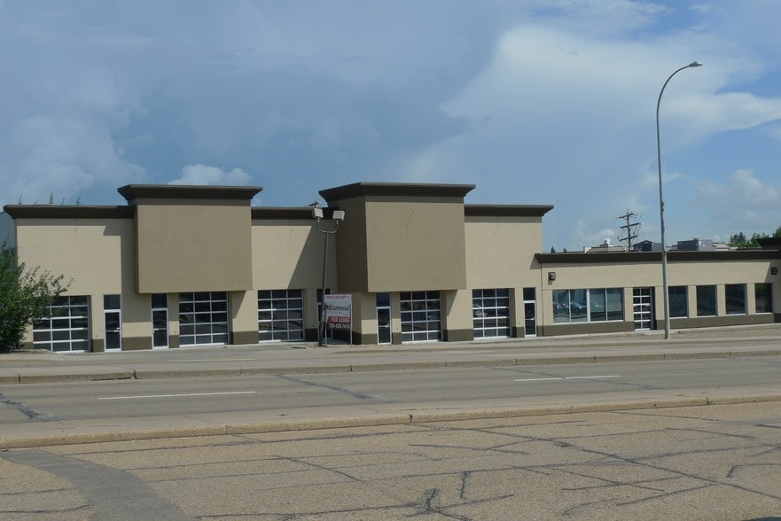 5610-5620 48 Av, Camrose, AB à louer - Photo du bâtiment - Image 3 de 3