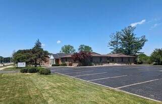 2940 E Lake Lansing Rd, East Lansing MI - Commercial Property