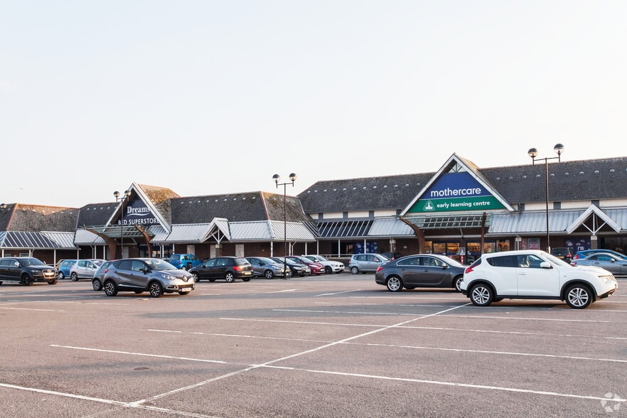 Cardiff Gate Retail Park, Cardiff for lease - Building Photo - Image 3 of 7