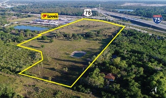 Plus de détails pour 17201 McDowell Dr, North Fort Myers, FL - Terrain à vendre