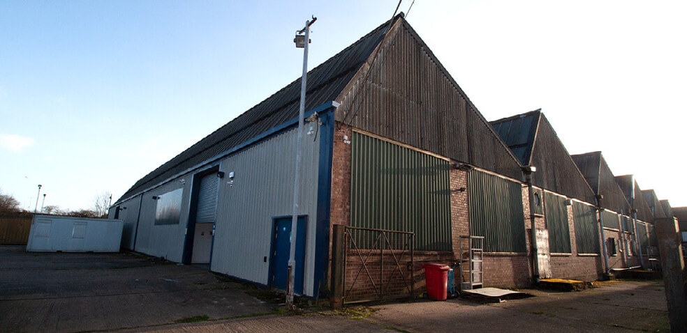 Carlton Rd, Coventry for sale - Building Photo - Image 3 of 4