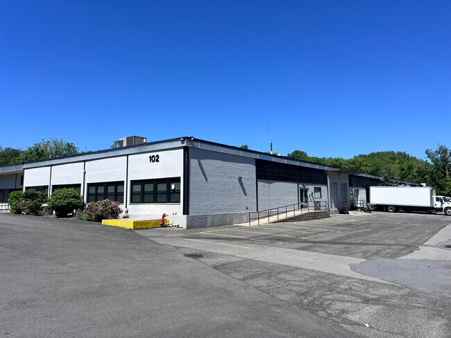 More details for 102 Fairview Park Dr, Elmsford, NY - Industrial for Lease