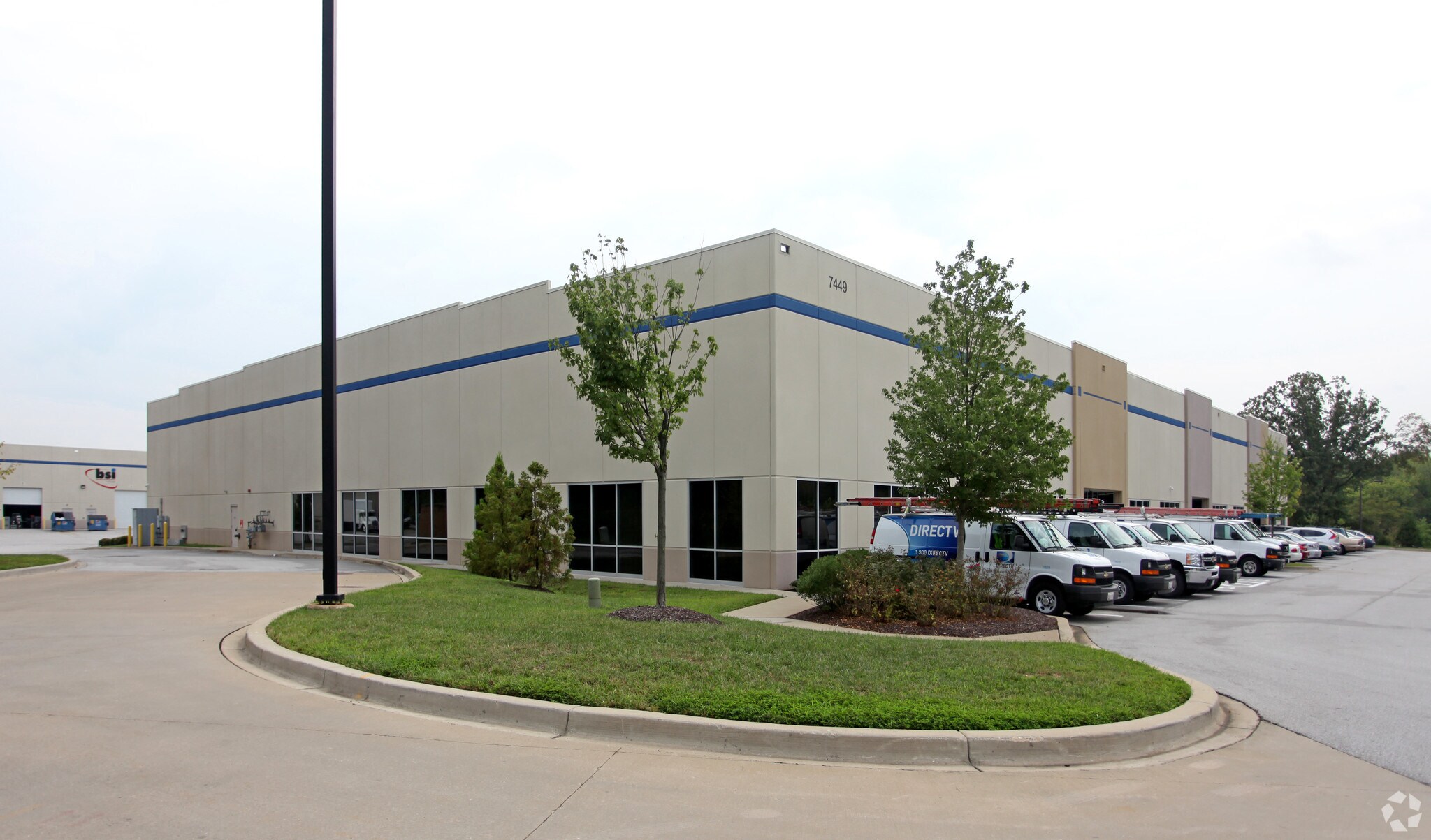 7449 Race Rd, Hanover, MD for lease Primary Photo- Image 1 of 2