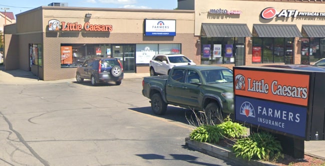 Plus de détails pour 15203 N Holly Rd, Holly, MI - Commerce de détail à vendre