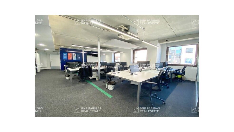 Office in Boulogne-Billancourt for lease - Interior Photo - Image 3 of 3