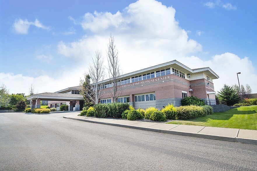 2207 N Molter Rd, Liberty Lake, WA à louer - Photo principale - Image 1 de 2