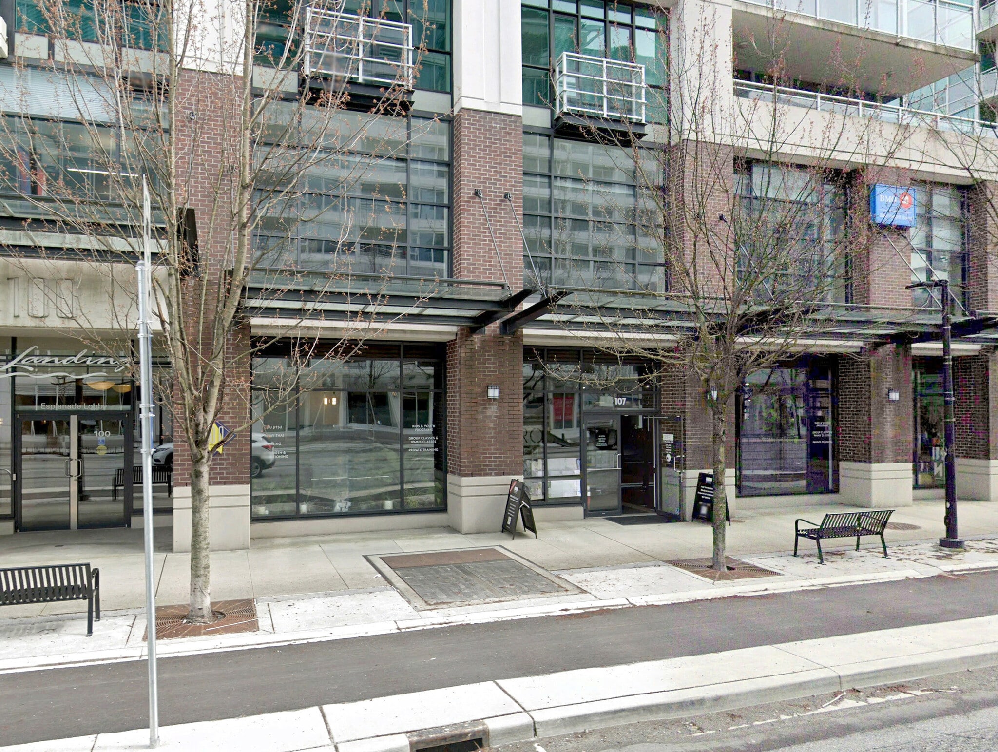 100 Esplanade Espl E, North Vancouver, BC for lease Building Photo- Image 1 of 9