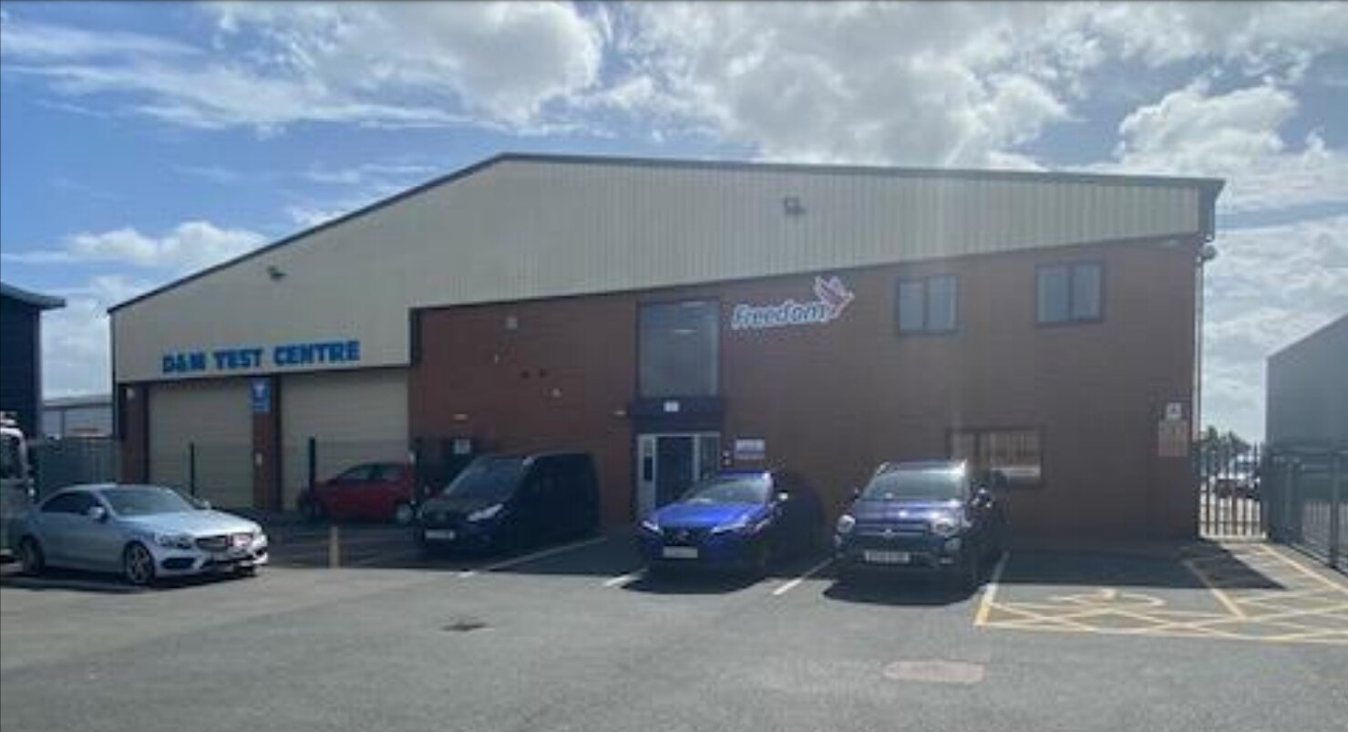 Ripley Dr, Normanton for lease Primary Photo- Image 1 of 2