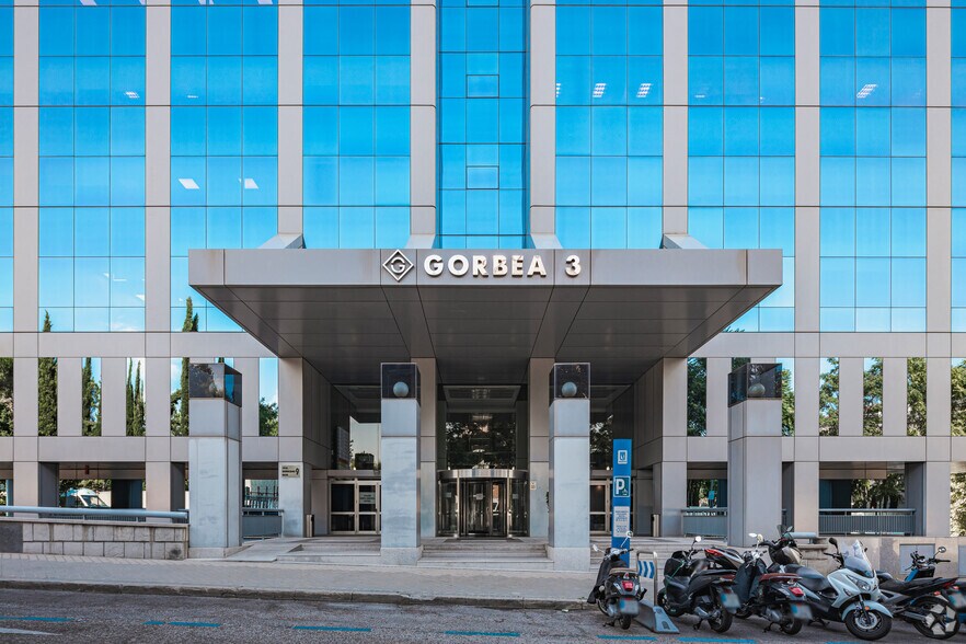 Calle José Bardasano Baos, 9, Madrid, Madrid for lease - Building Photo - Image 3 of 4