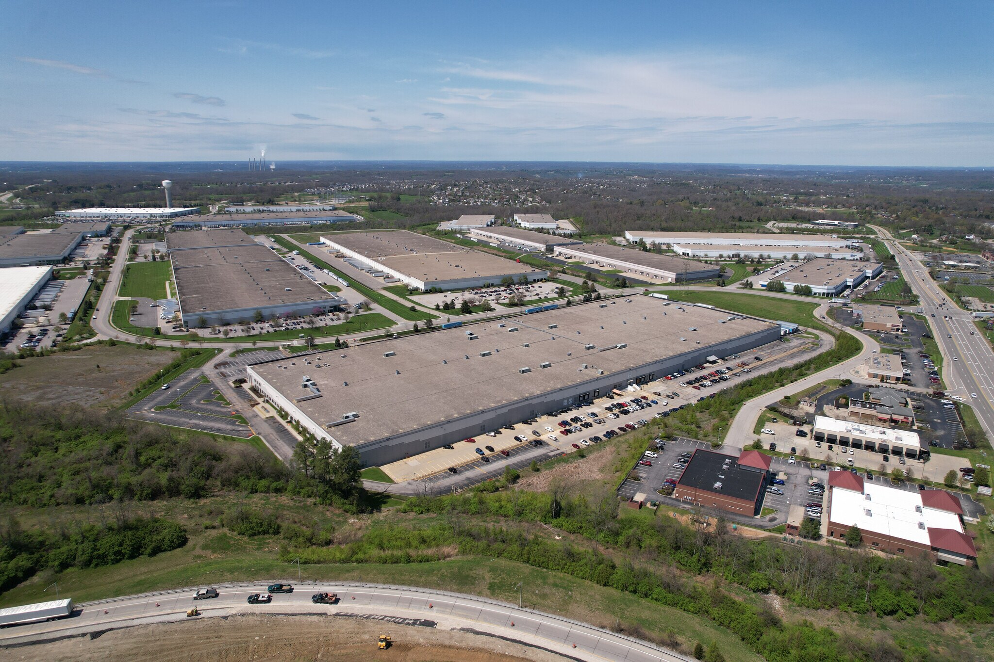 1155 Worldwide Blvd, Hebron, KY à louer Photo du bâtiment- Image 1 de 3